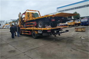 云和同城汽车补胎